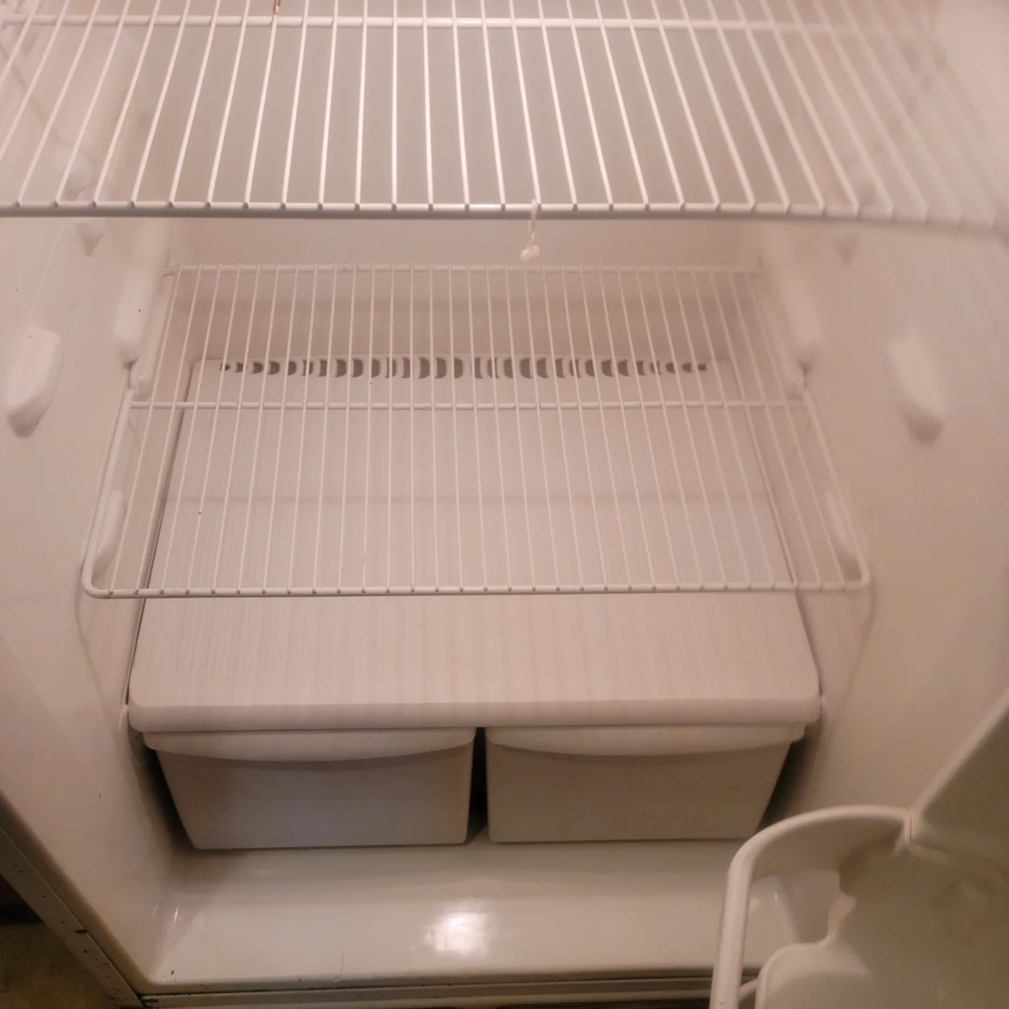 Cleaned white interiors of a fridge
